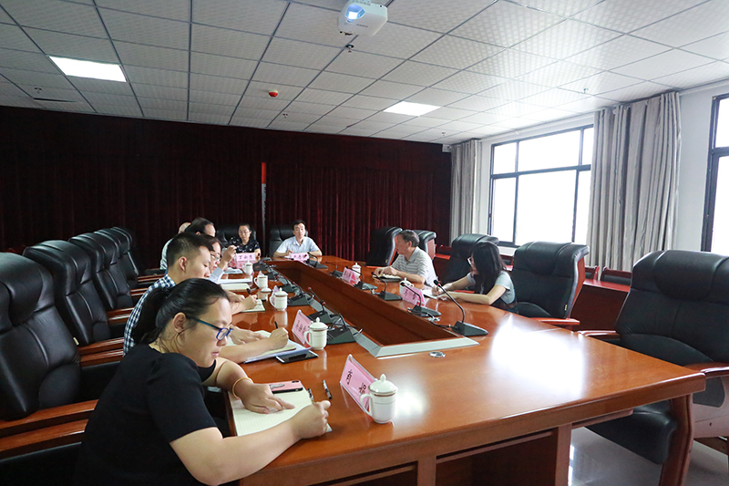 铜仁职业技术学院党委副书记覃礼涛一行到我校开展校际合作交流(图2)