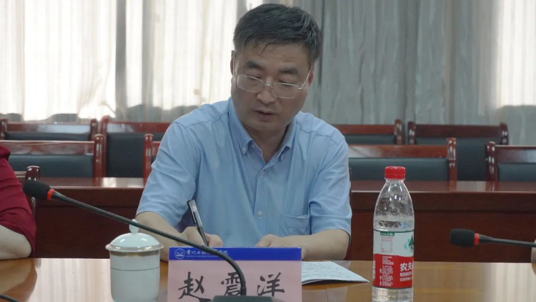 铜仁市政协到贵州工程职业学院开展“走访委员企业、服务市场主体”调研活动(图6) 铜仁市政协到贵州工程职业学院开展“走访委员企业、服务市场主体”调研活动(图6)